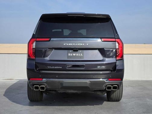 2025 GMC Yukon Denali Ultimate