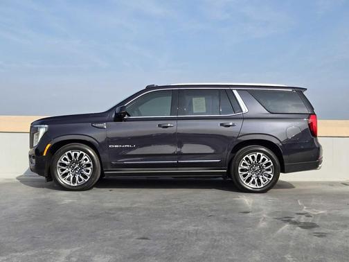 2025 GMC Yukon Denali Ultimate