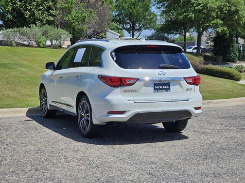 2016 INFINITI QX60 Base