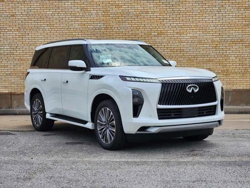 2025 INFINITI QX80 SENSORY AWD