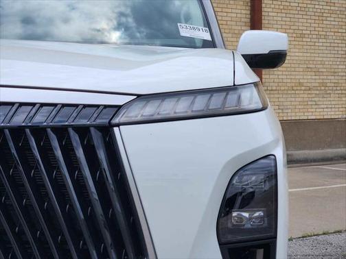 2025 INFINITI QX80 SENSORY AWD