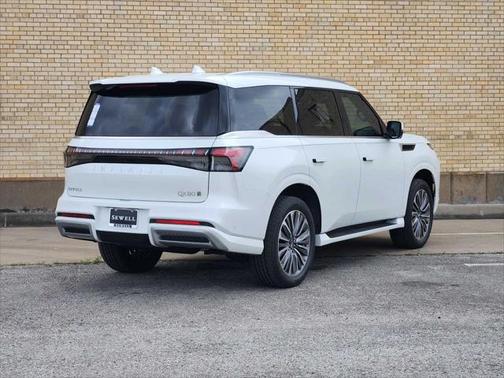 2025 INFINITI QX80 SENSORY AWD