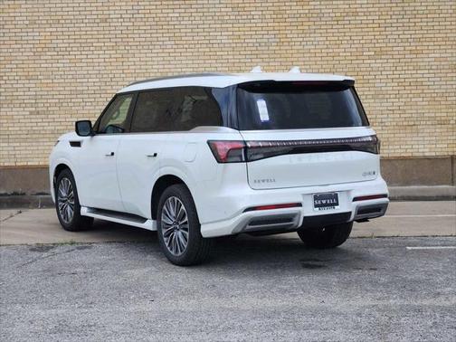 2025 INFINITI QX80 SENSORY AWD
