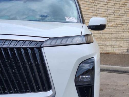 2025 INFINITI QX80 SENSORY AWD