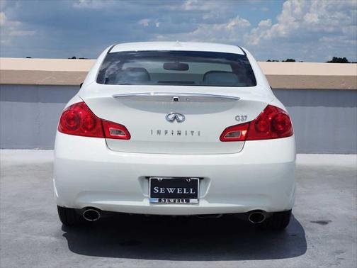 2009 INFINITI G37 Journey