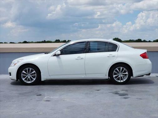 2009 INFINITI G37 Journey