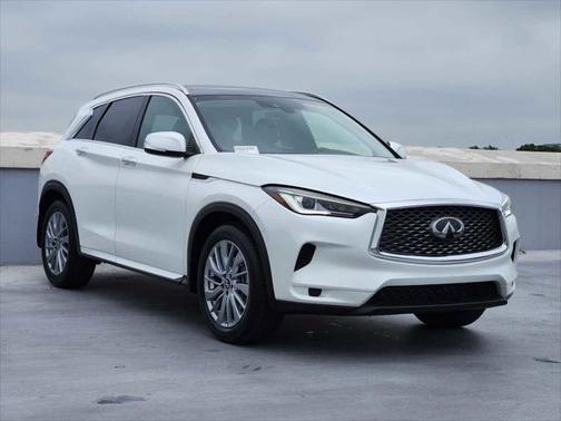 2023 INFINITI QX50 LUXE