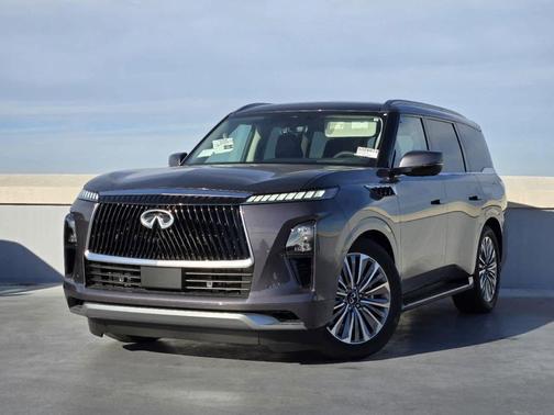 2025 INFINITI QX80 Luxe
