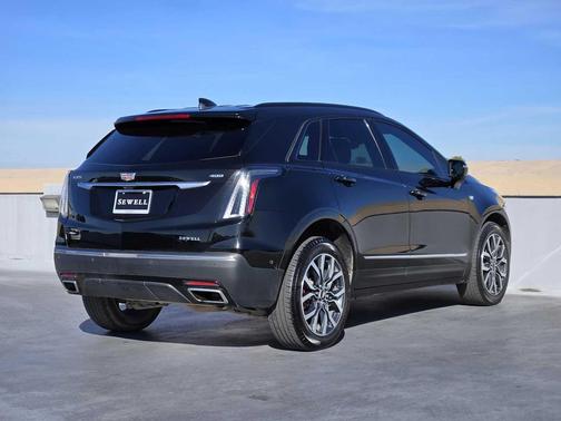 2023 Cadillac XT5 Sport