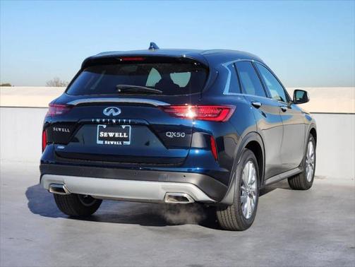 2025 INFINITI QX50 Luxe AWD