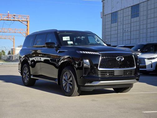 2026 INFINITI QX80 PURE AWD