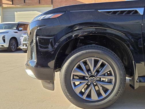 2026 INFINITI QX80 PURE AWD