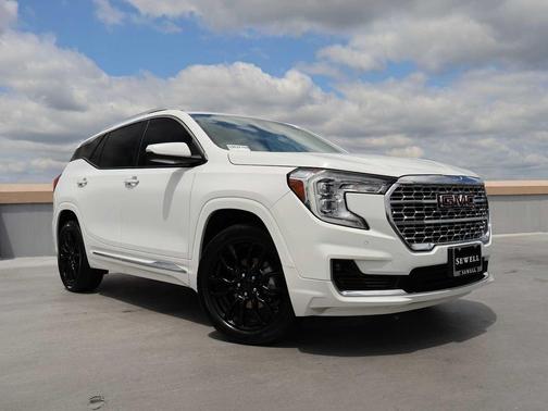 Summit White 2022 GMC Terrain Denali