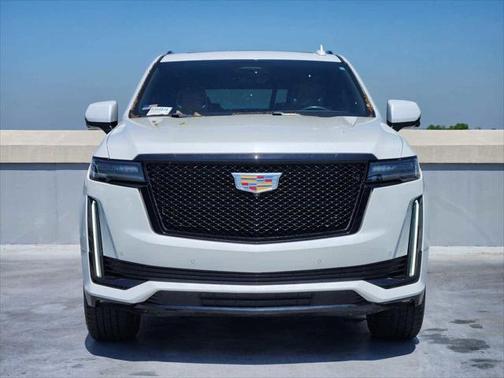 2022 Cadillac Escalade Sport