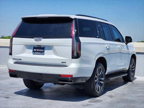 2022 Cadillac Escalade Sport