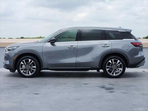 2022 INFINITI QX60 Luxe