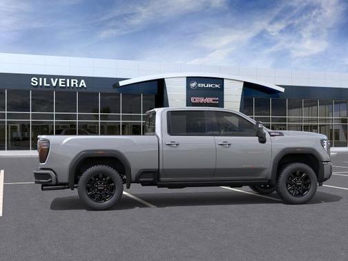 2025 GMC Sierra 2500 AT4