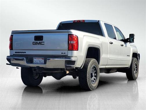 2015 GMC Sierra 2500 SLE