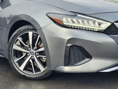 2021 Nissan Maxima SV