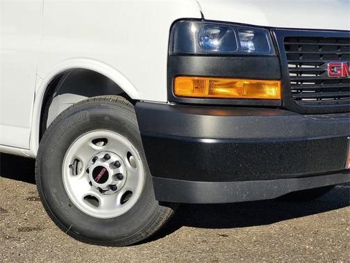 2024 GMC Savana 2500 Work Van