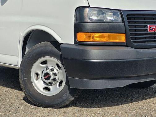 2024 GMC Savana 2500 Work Van