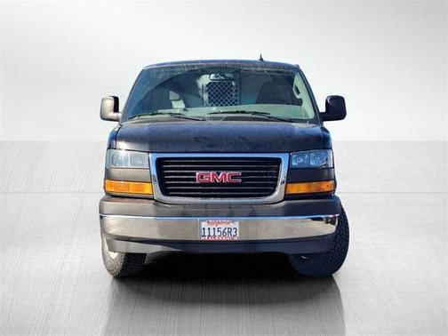 2023 GMC Savana 3500 Work Van