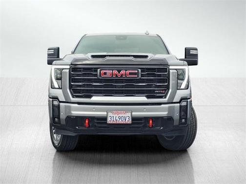 2024 GMC Sierra 2500 AT4