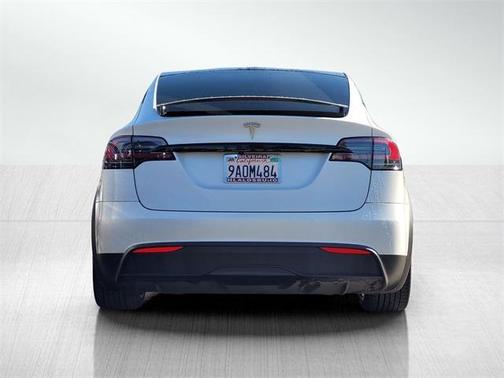 2022 Tesla Model X Base
