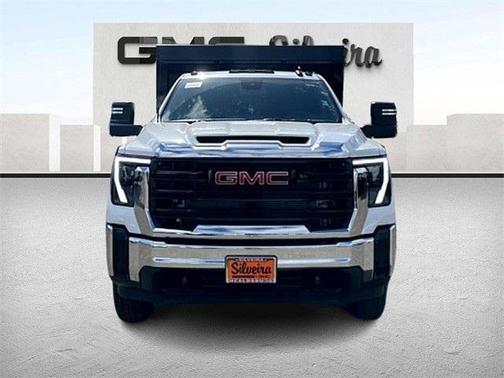 2024 GMC Sierra 3500 Pro