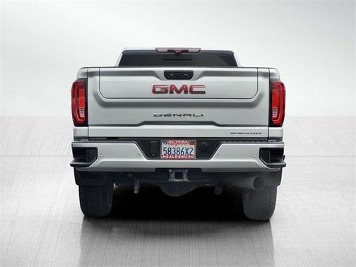2020 GMC Sierra 2500 Denali