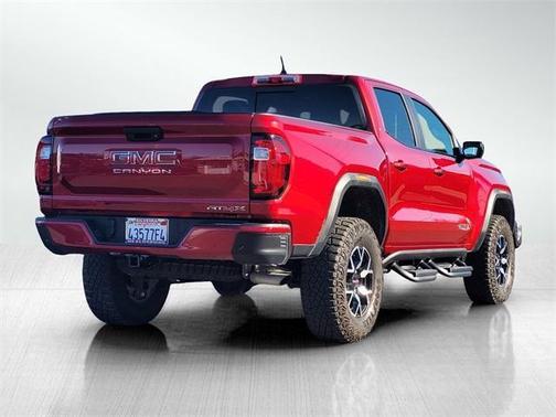 2024 GMC Canyon AT4X