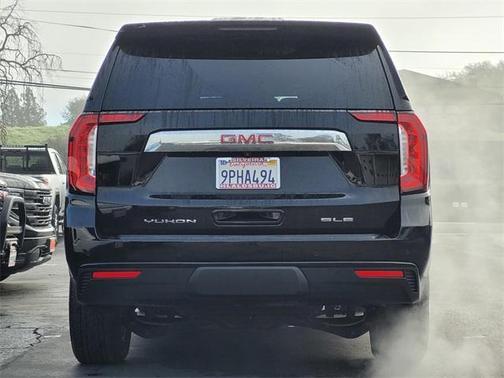 2024 GMC Yukon SLE