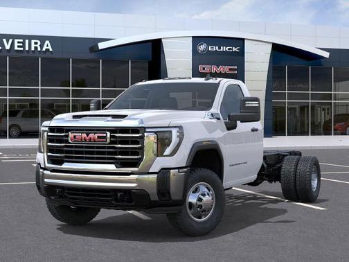 2026 GMC Sierra 3500 Pro