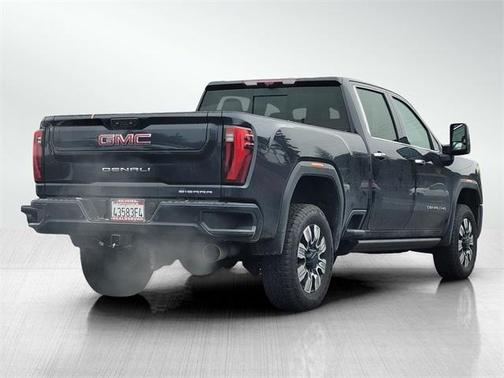 2024 GMC Sierra 2500 Denali