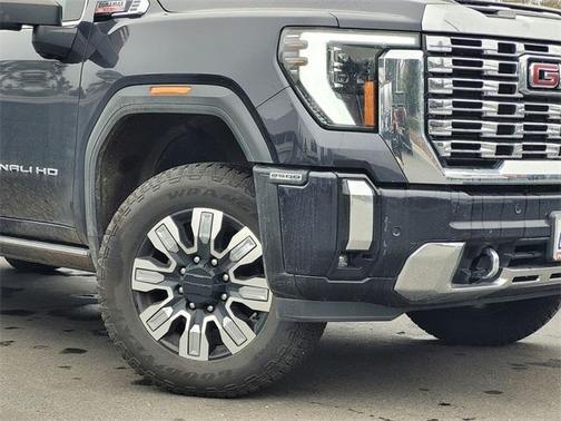 2024 GMC Sierra 2500 Denali
