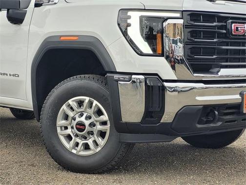 2025 GMC Sierra 2500 Pro