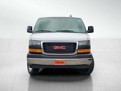 2025 GMC Savana 2500 Work Van