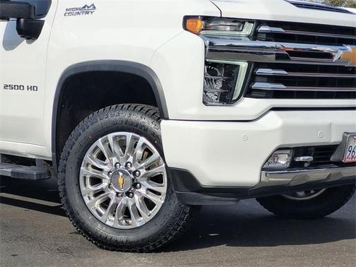 2023 Chevrolet Silverado 2500 High Country