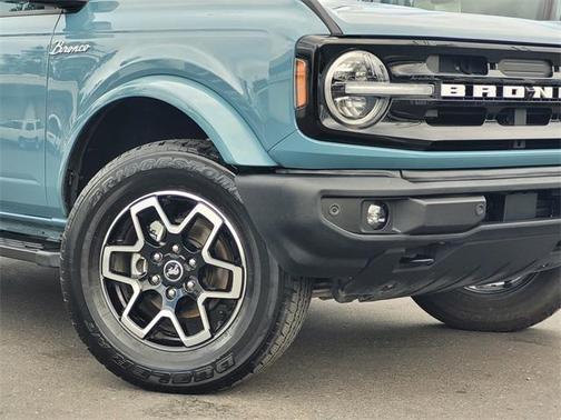 2021 Ford Bronco Outer Banks