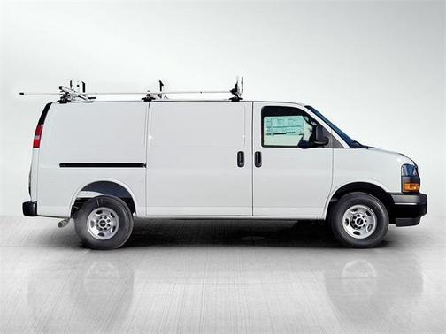 2024 GMC Savana 2500 Work Van