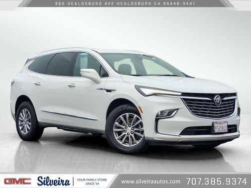 2023 Buick Enclave Essence
