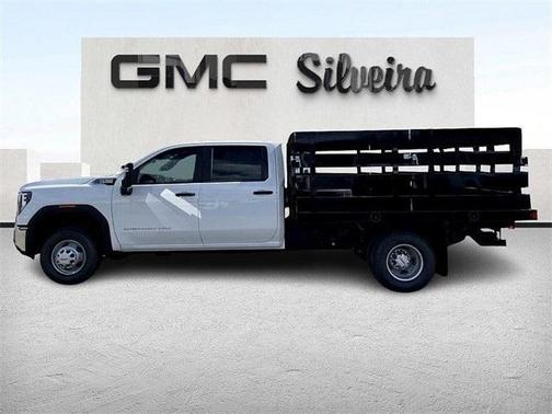 2024 GMC Sierra 3500 Pro