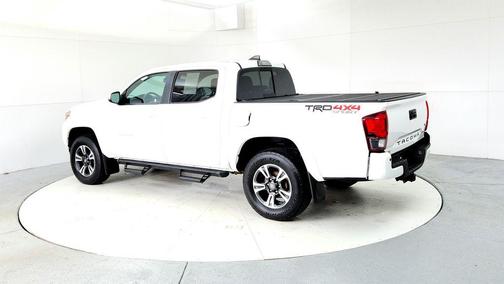 Super White 2018 Toyota Tacoma TRD Sport