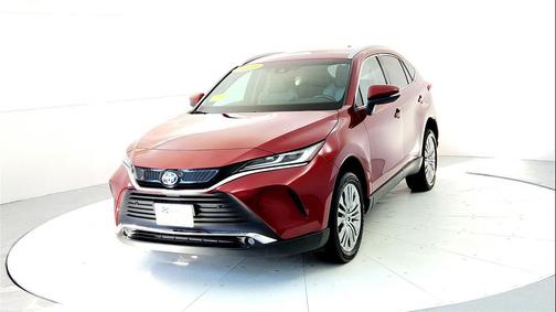 2023 Toyota Venza XLE
