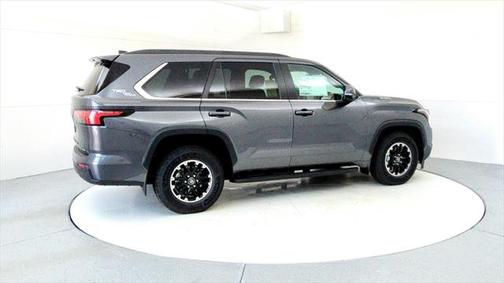 2025 Toyota Sequoia SR5