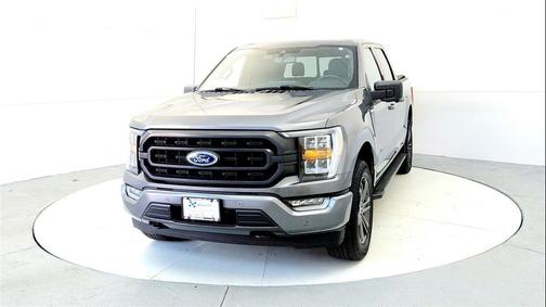 CARBONIZED GRAY METALLIC 2021 Ford F-150 XLT
