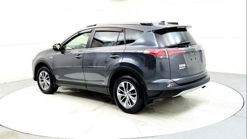 2018 Toyota RAV4 Hybrid XLE