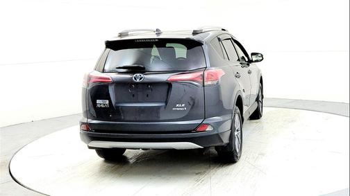 2018 Toyota RAV4 Hybrid XLE