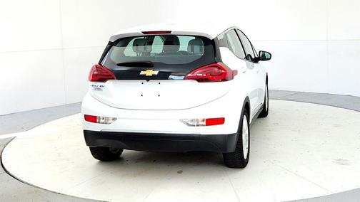 Summit White 2017 Chevrolet Bolt EV LT