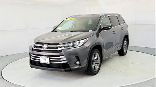 2017 Toyota Highlander Limited Platinum